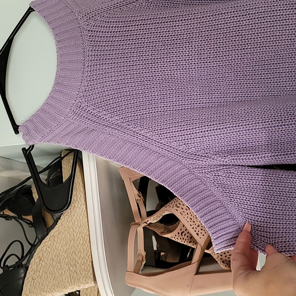 Forever 21 M purple open shoulder sweater - Picture 2 of 4